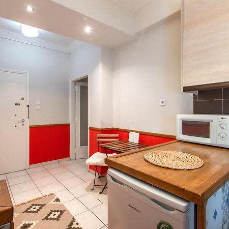 Blue & Red Apartment Atenas Exterior foto
