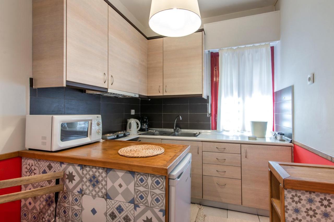 Blue & Red Apartment Atenas Exterior foto
